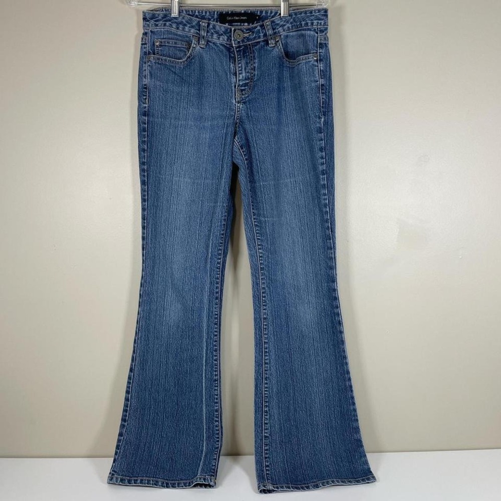 Vintage‎ CALVIN KLEIN Medium Wash Flare Leg Size 8 Classic Denim Jeans Retro Y2K